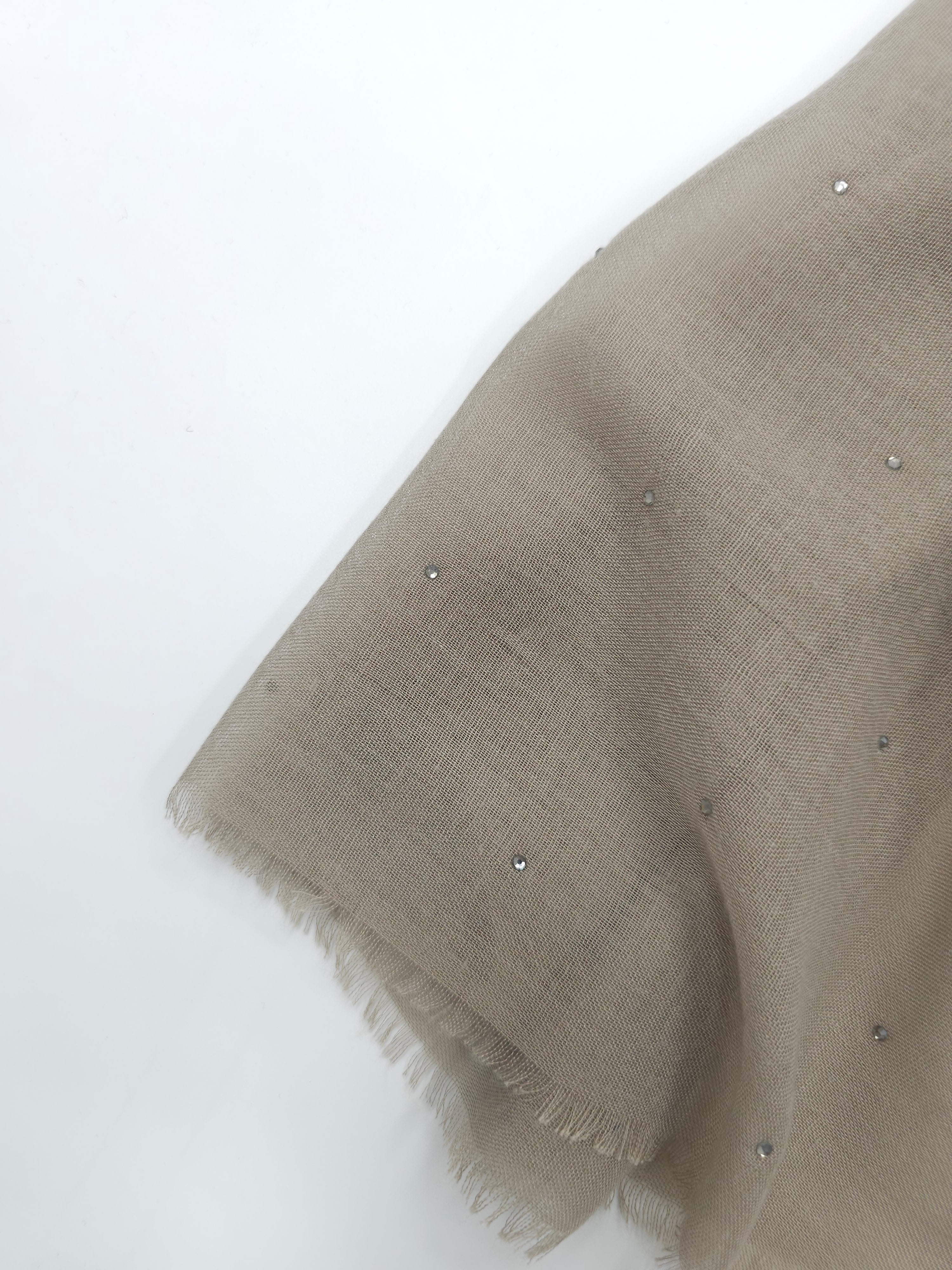 Lightweight Big Crystal Shawl