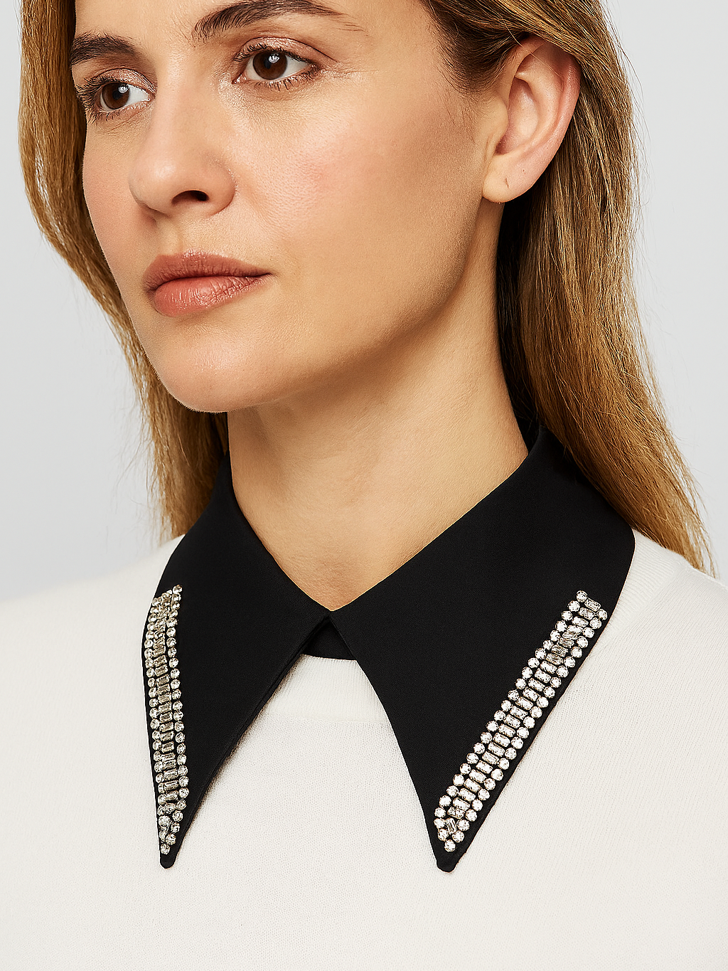 Pearl Decor Crystal Collar