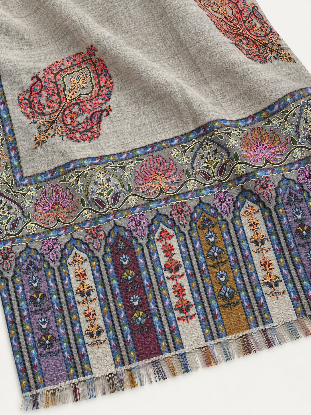Premium Kalamkari Border #67 Taupe Shawl — 05-pallu-detail