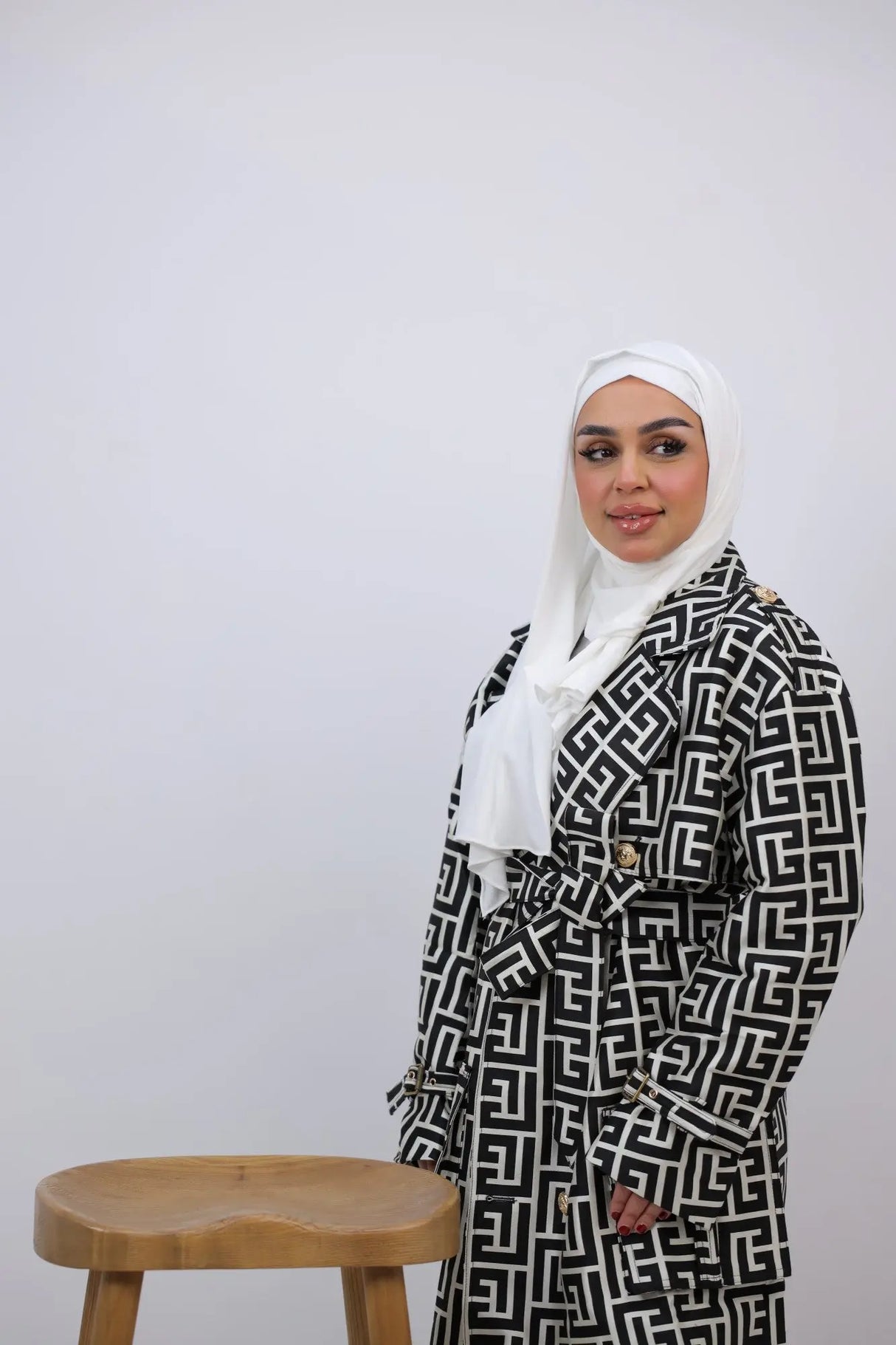 High-Quality Monogram Black White Coat Smack Touch (Trench Coat)