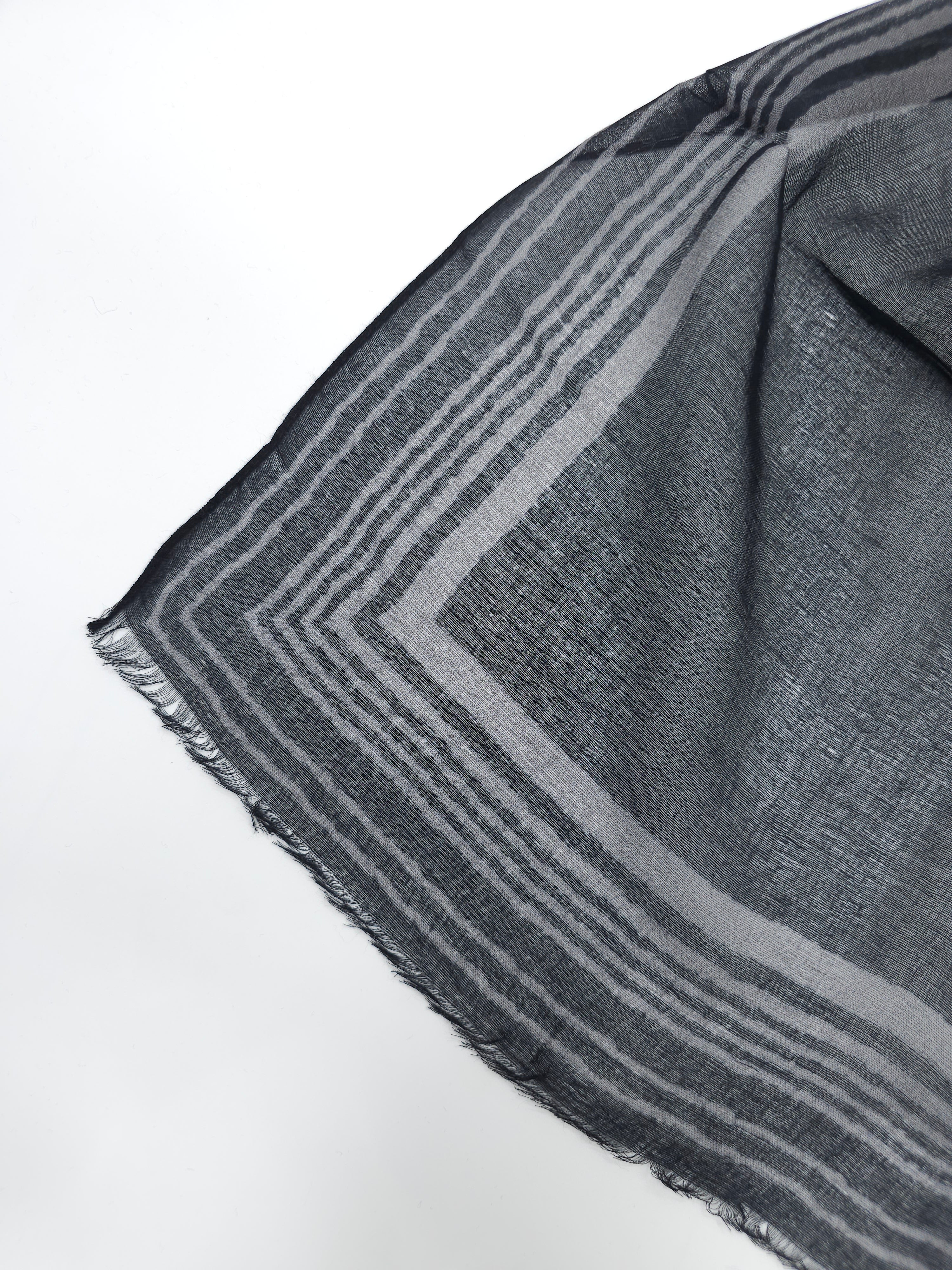 Frame Border Linen Scarf