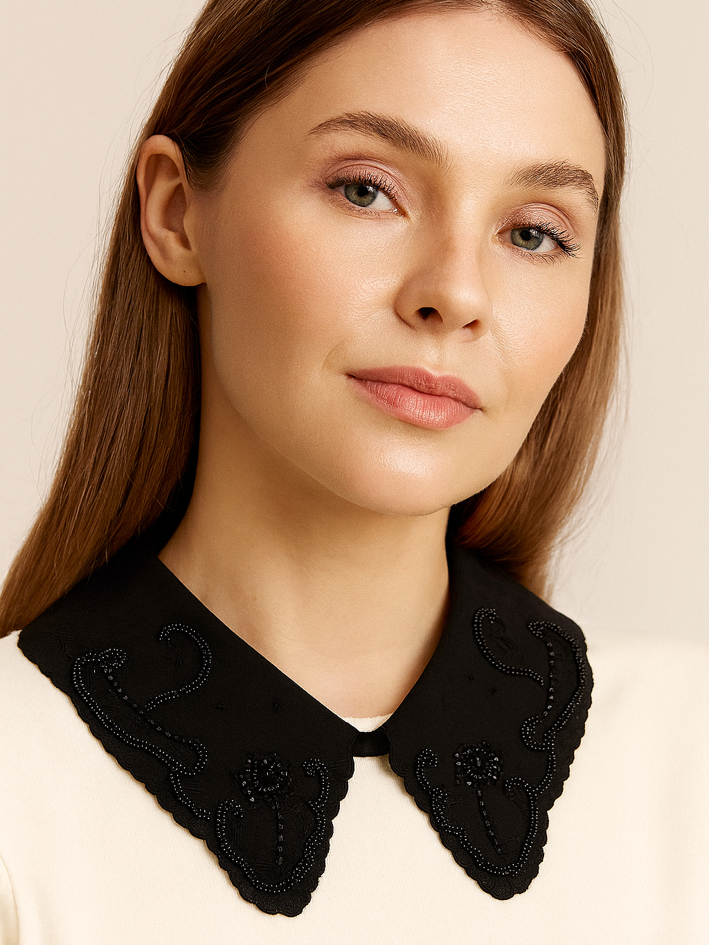 Hand Made Crystal Retro Collar