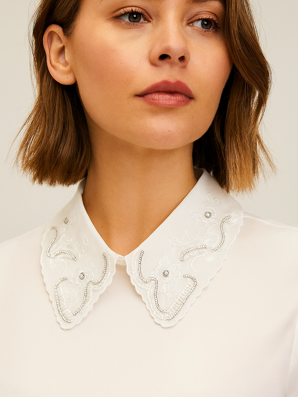 Hand Made Crystal Retro Collar