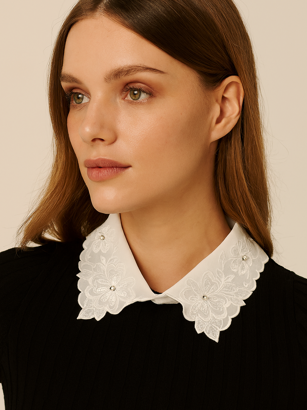 Floral Crystal Collar
