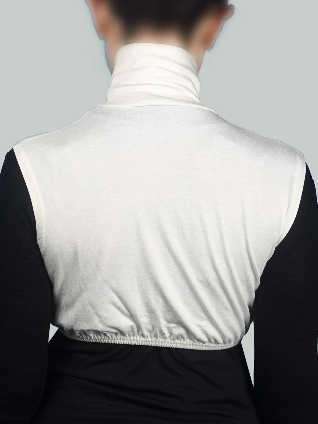 No sleeve turtle neck full neck half body