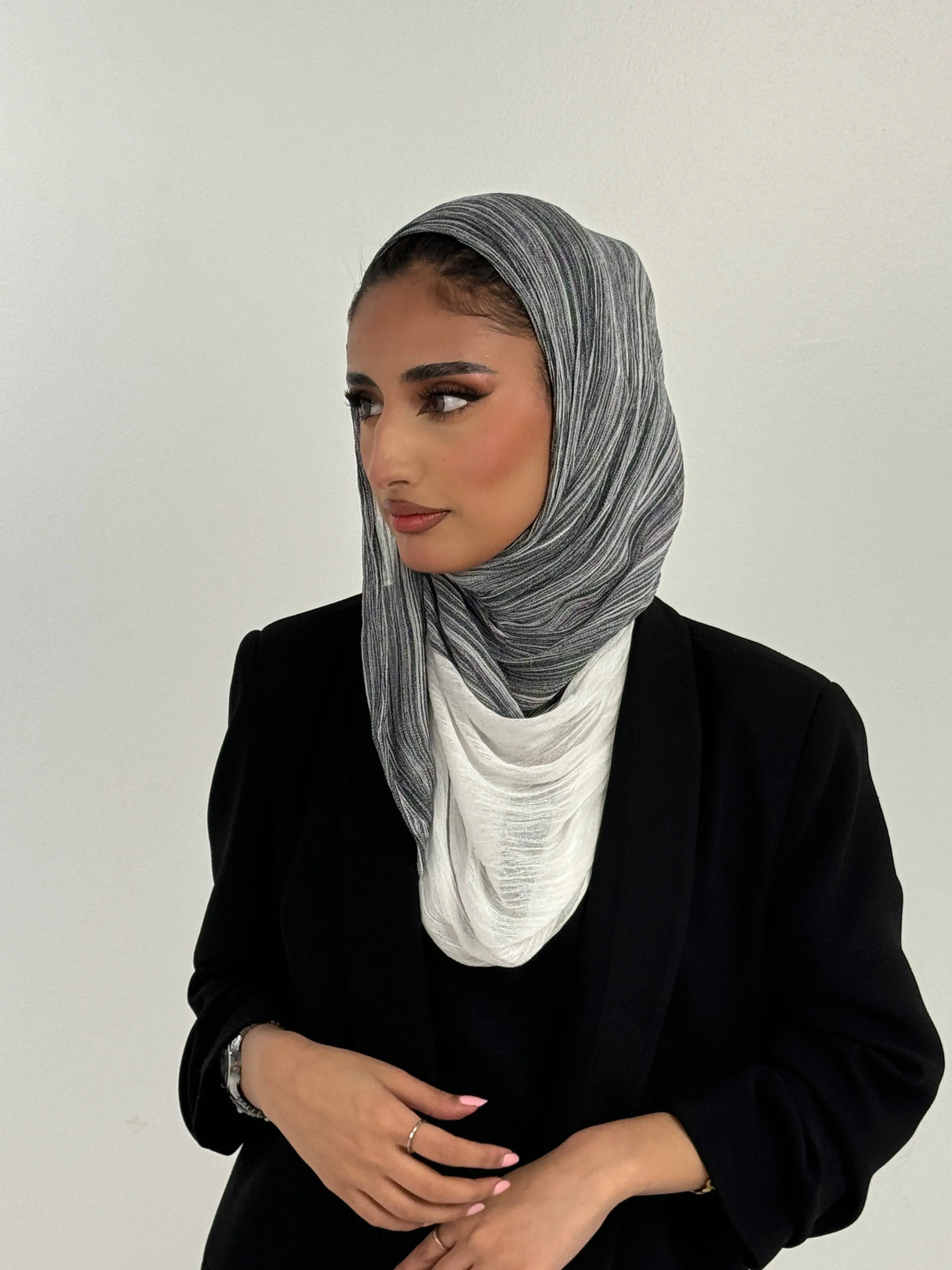 Nus Thailendi Mukhattat Smack Touch