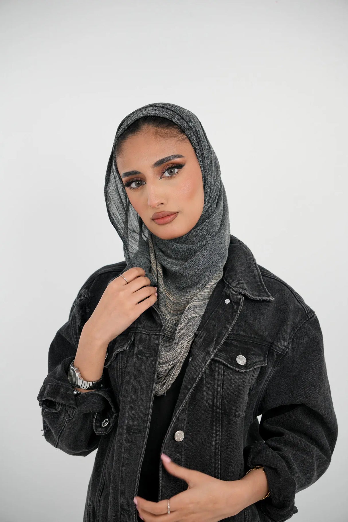 Nus Thailendi Mukhattat Smack Touch