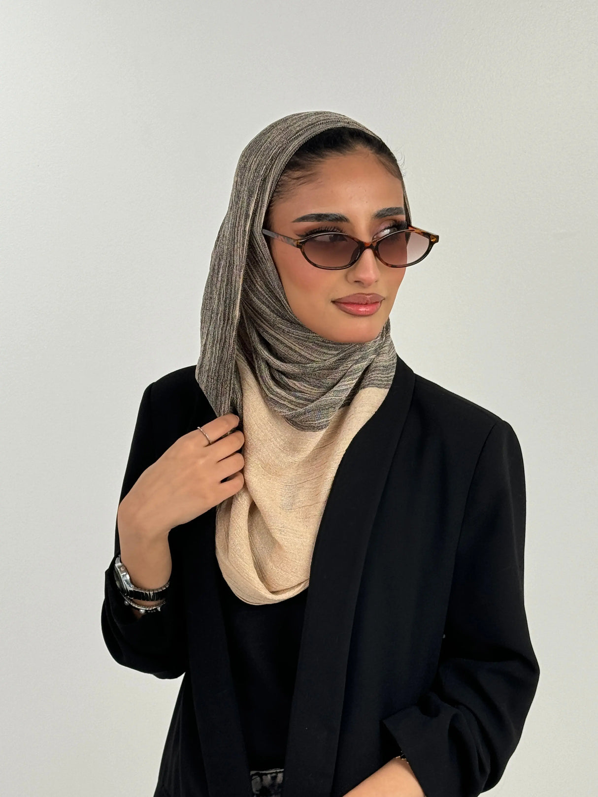 Nus Thailendi Mukhattat Smack Touch