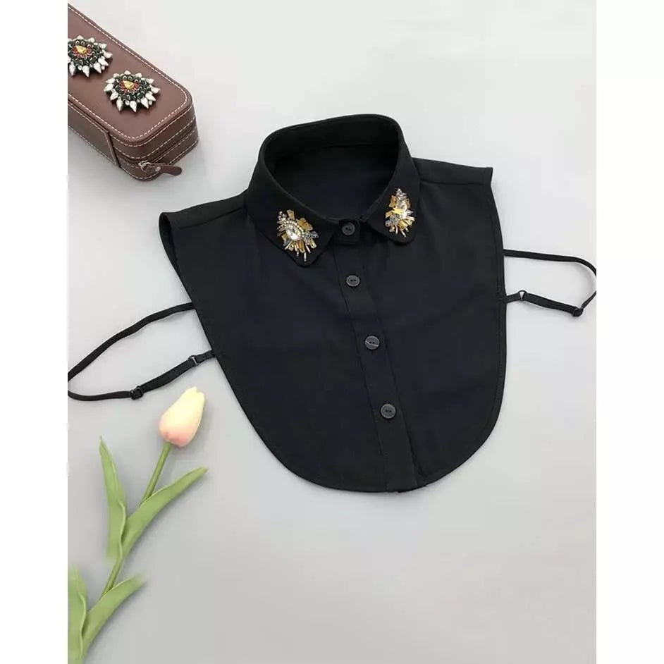 Rhinestone decor collar