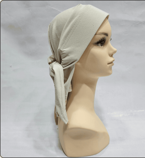 Tie knot undercap with carton
