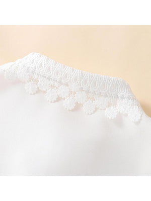 Lace panel faux collar