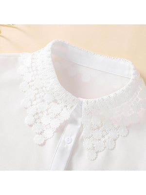 Lace panel faux collar