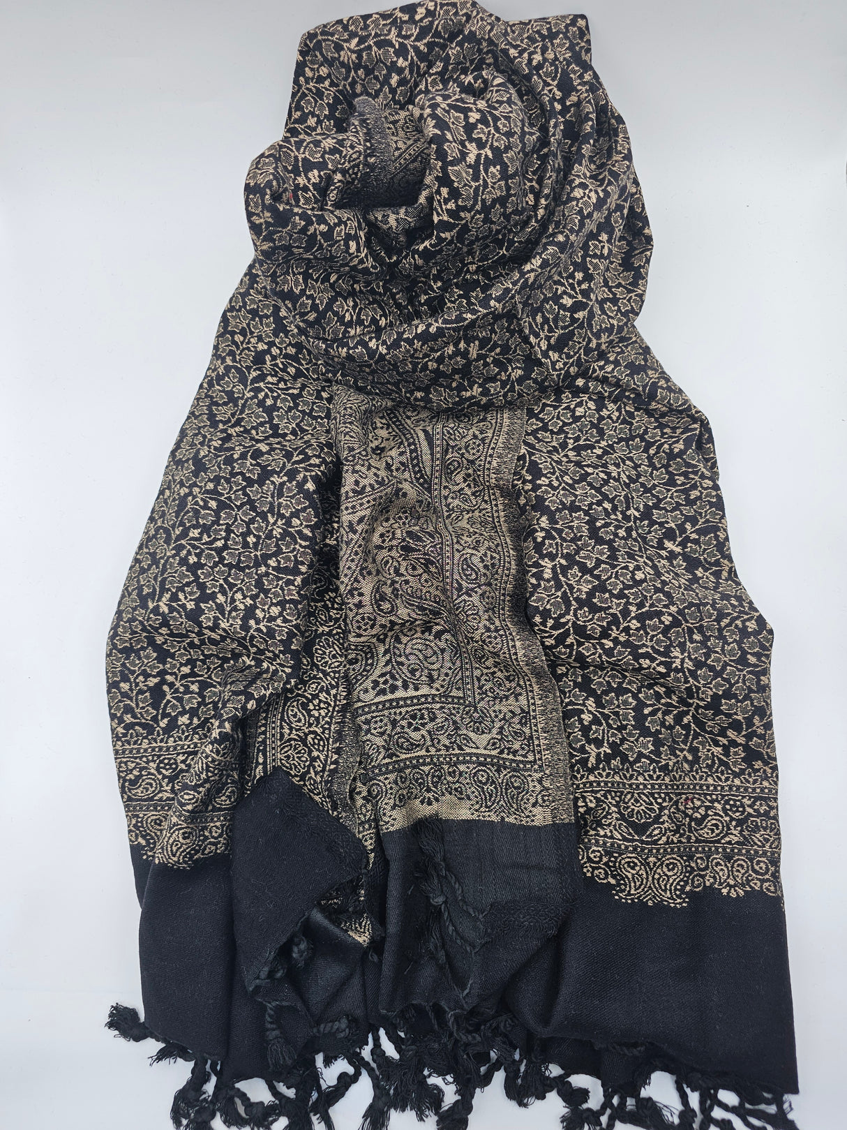 Annabi Shawl For Winter