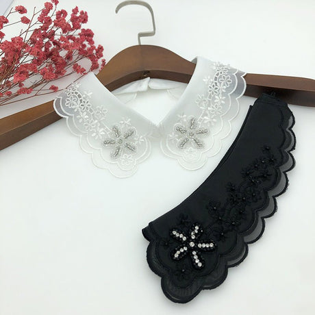 Women Rhinestones fake Collar floral design