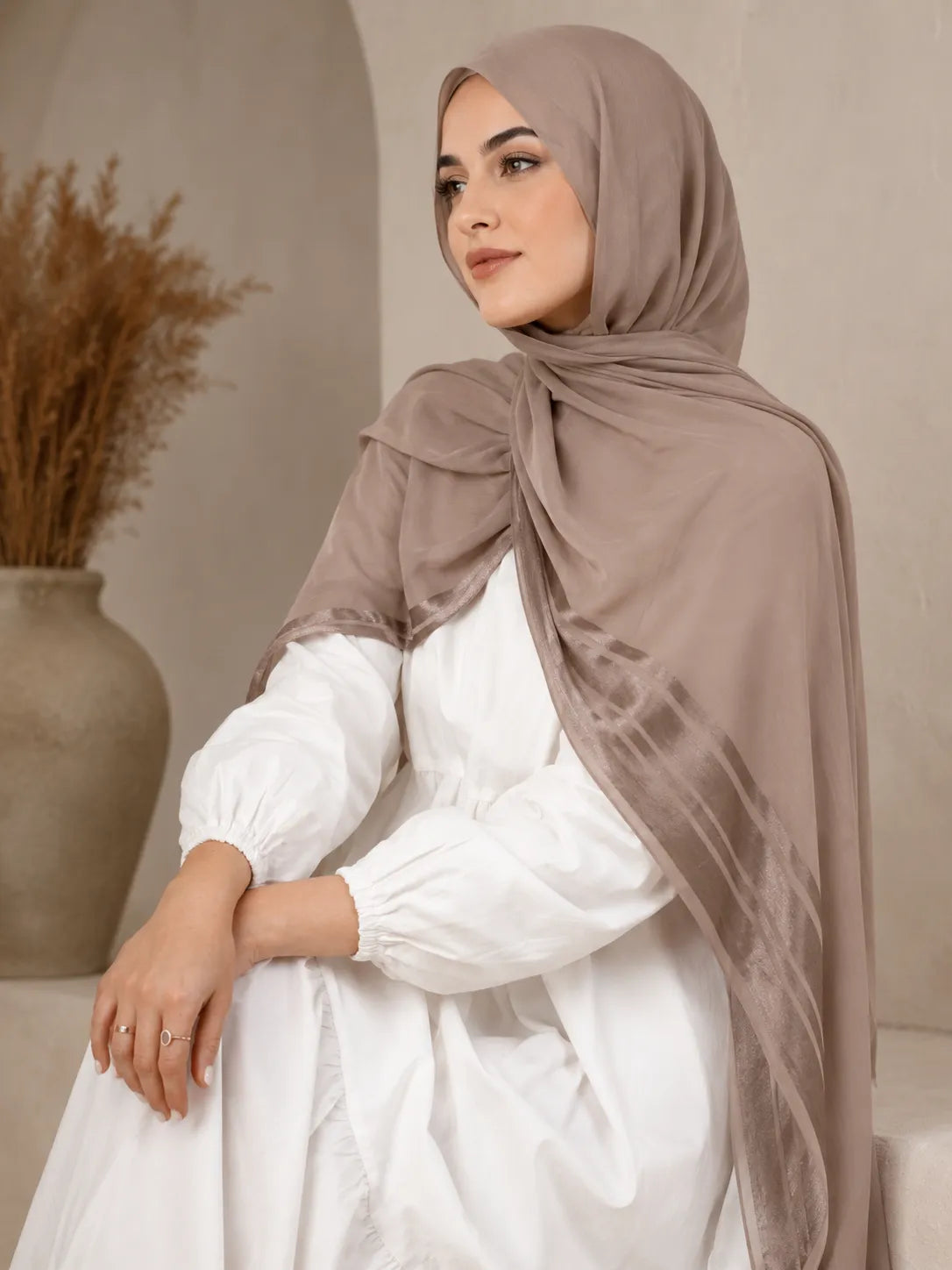 Lustrous linen scarf