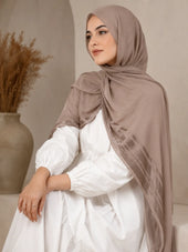 Lustrous linen scarf