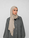 Kresha Thailendi Hijab