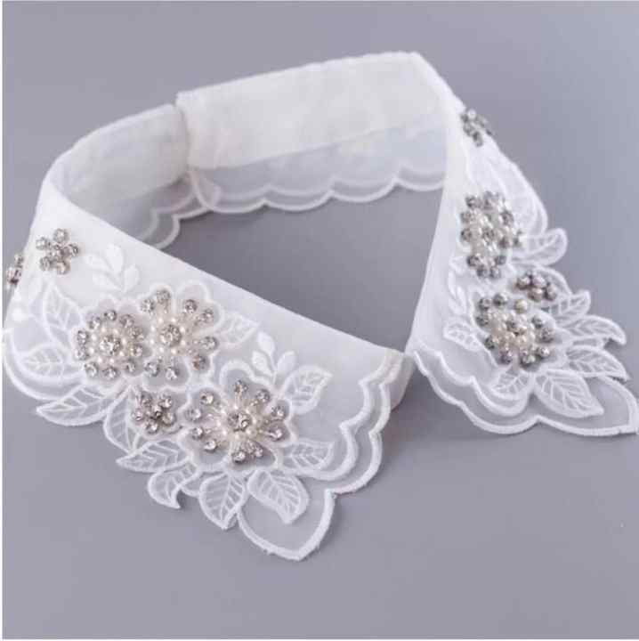 Handmade Rhinestones Lace Collar