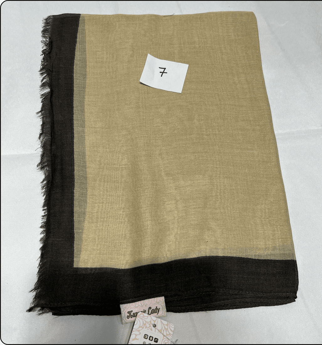 Frame border Linen scarf Kuwait lady