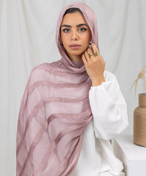 Lustrous linen scarf