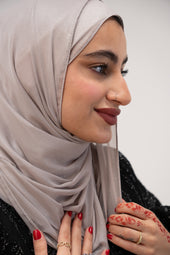 Shal Lam'a Hijab