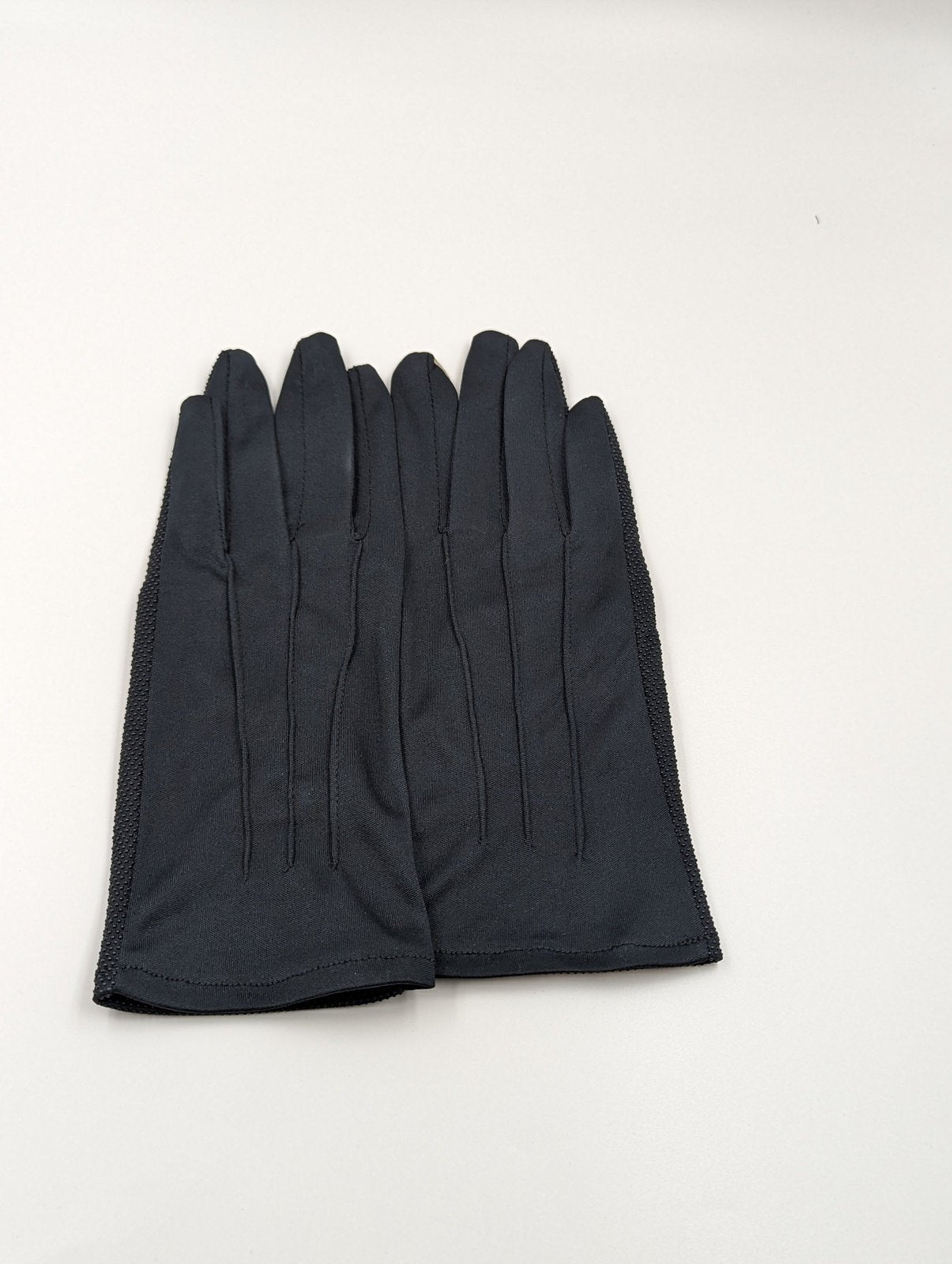 Driving gloves for women with two finger touch