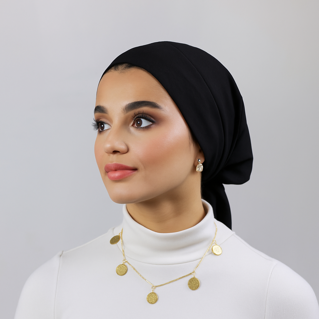 Tie knot undercap with carton