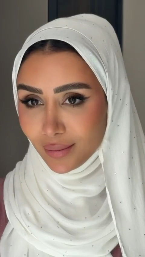 Shal Dal'aa Swarovski Hijab Smack Touch