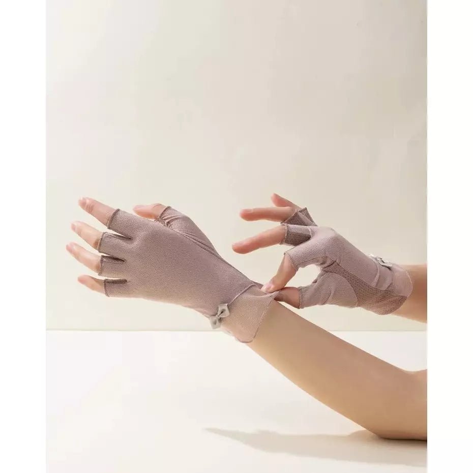 Sun protection fashionable fingerless gloves
