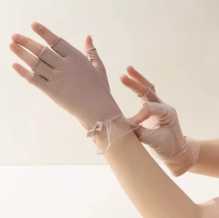 Sun protection fashionable fingerless gloves