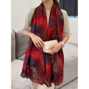 Chain print silk scarf 180*90