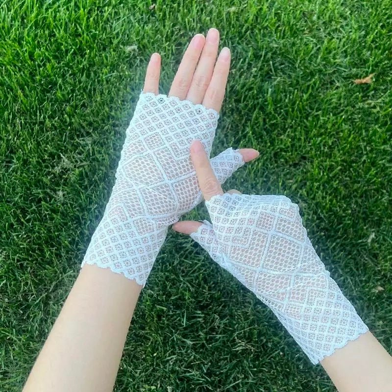 Hollow out fingerless gloves